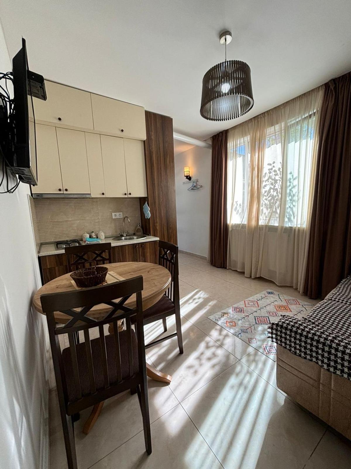 Verona Apartment Dushet'i Exterior photo